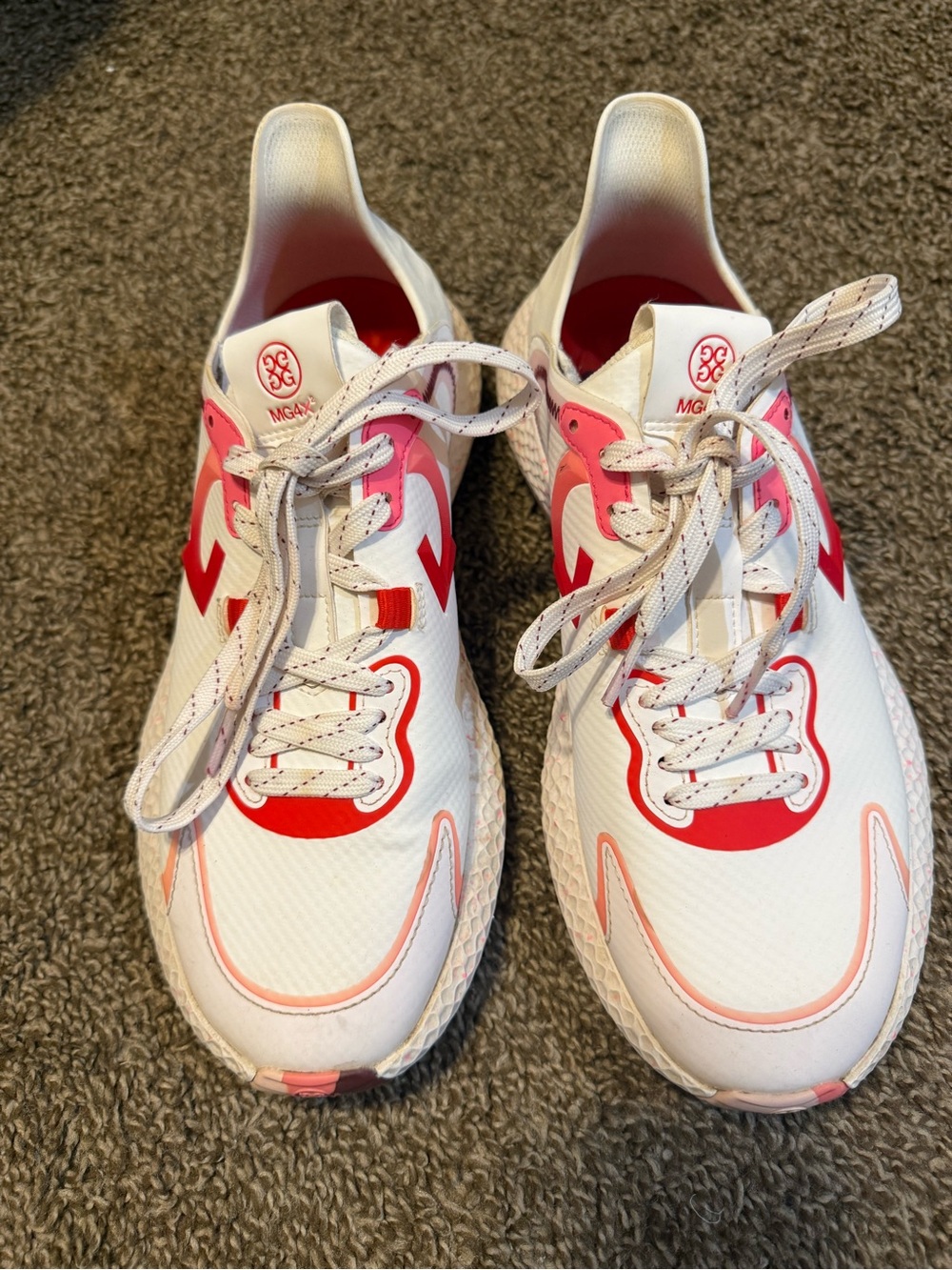 G/FORE MG4X2 Hybrid Golf Cross Trainer sneakers in a white and pink colorway,S 9